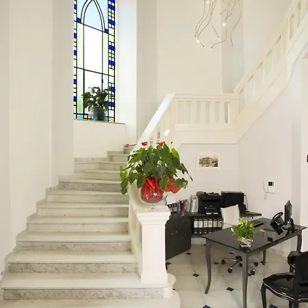 Mosca Charming House Bed & Breakfast 4*