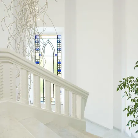 Mosca Charming House Bed & Breakfast