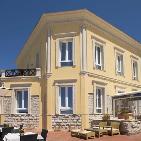 Mosca Charming House 4* 알게로