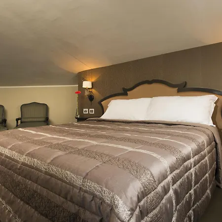 Mosca Charming House Bed & Breakfast 3*